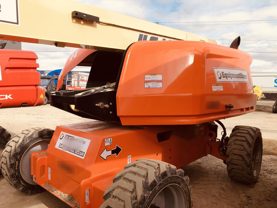 2019 JLG 660SJ