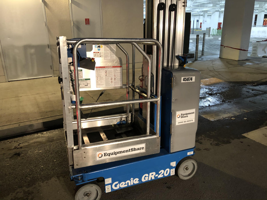 2019 GENIE GR-20