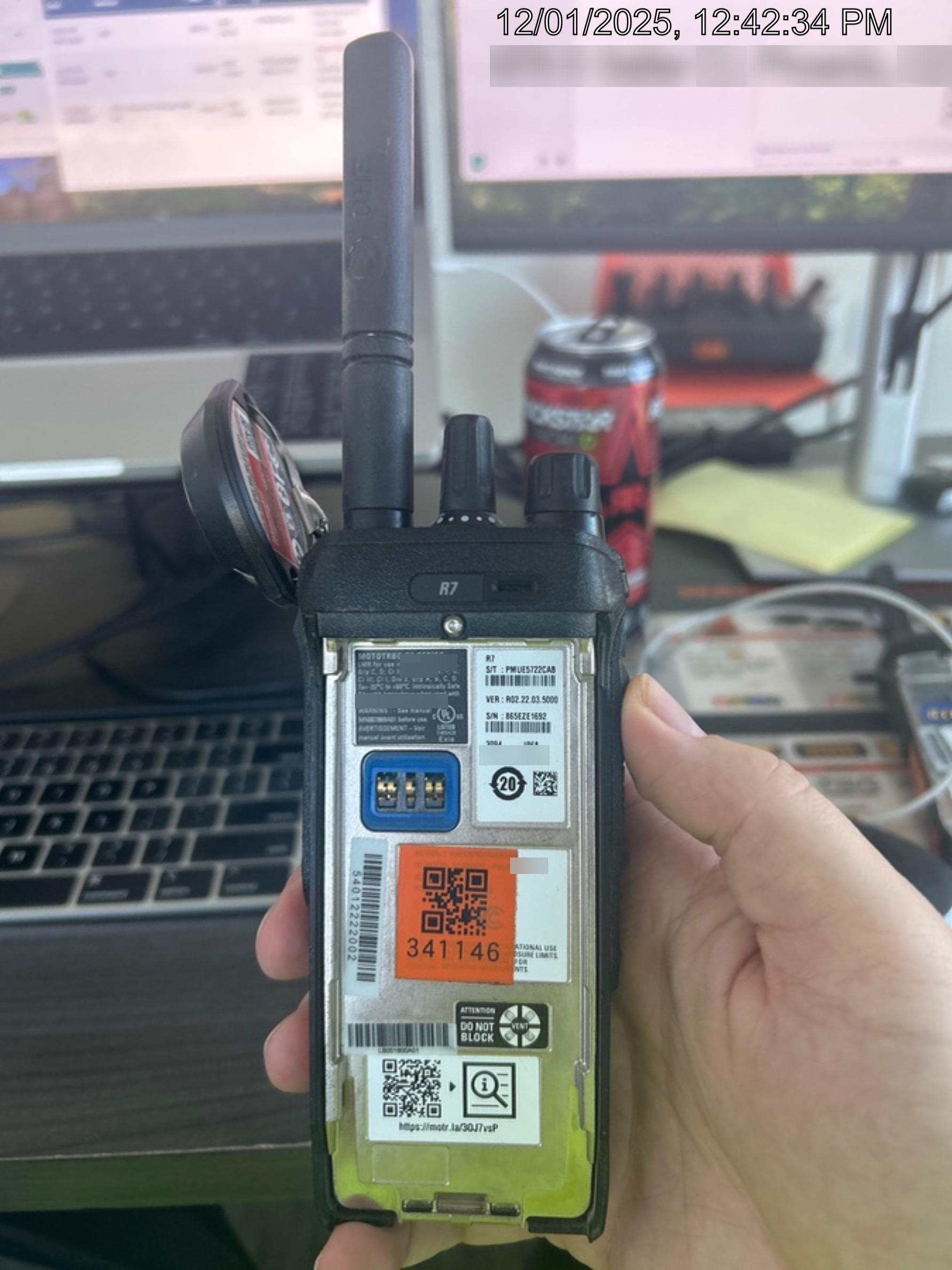 2023 MOTOROLA R7 DISPLAY