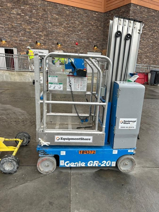2020 GENIE GR-20