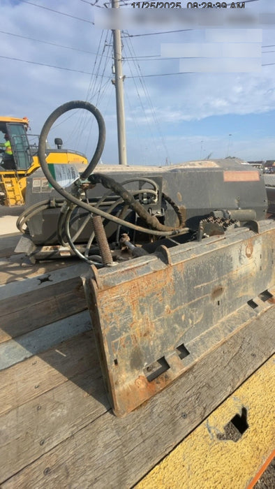 2021 PALADIN Sweepster SB72