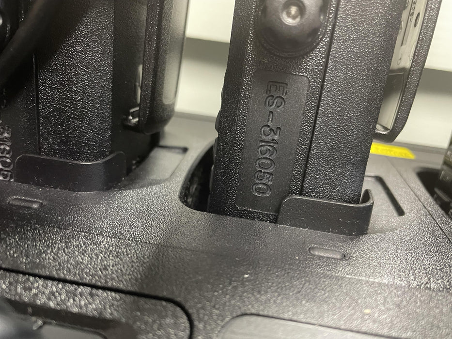 2023 MOTOROLA R7 DISPLAY