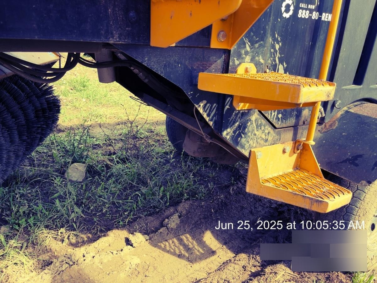 2023 LAYMOR SM450