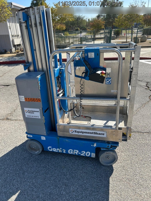 2020 GENIE GR-20