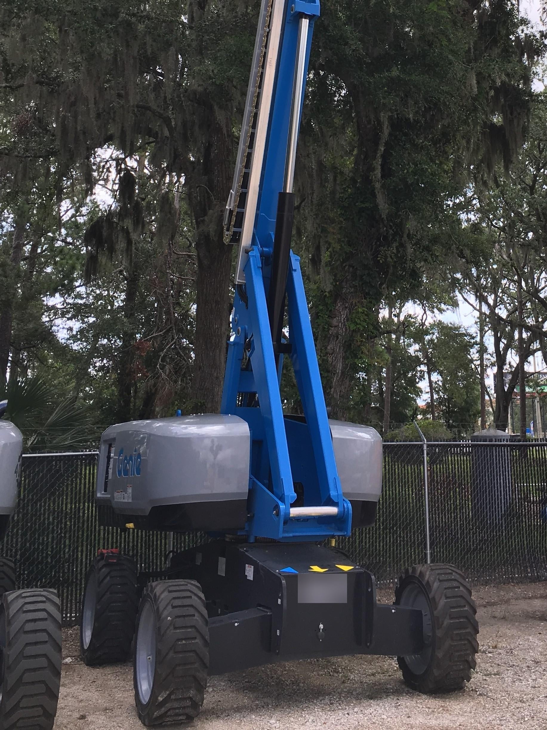 2017 GENIE S-65