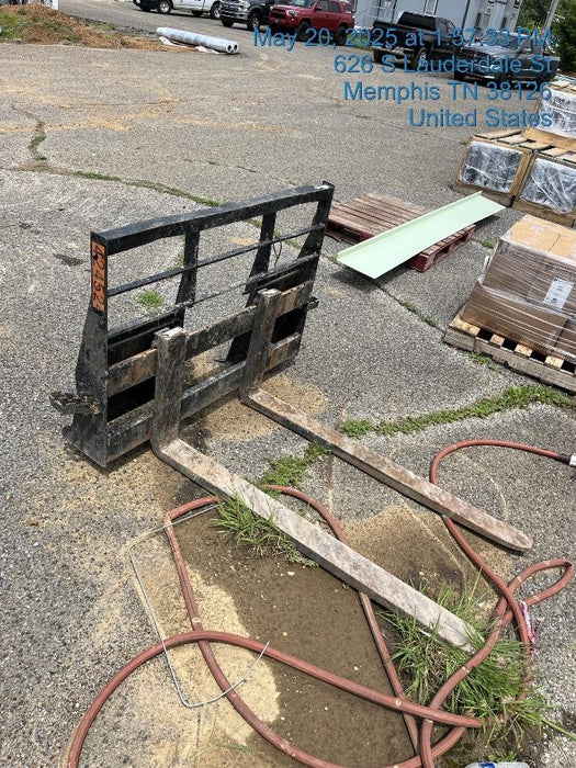 2024 ARROW MATERIAL HANDLING 72" Pallet Forks - Arrow