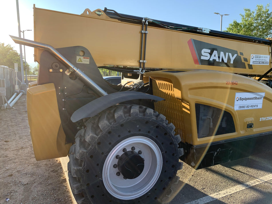 2022 SANY STH1256