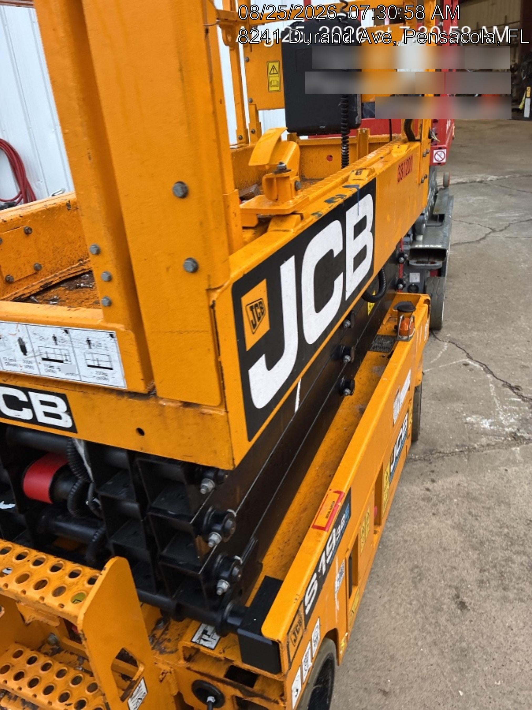 2024 JCB S1932E