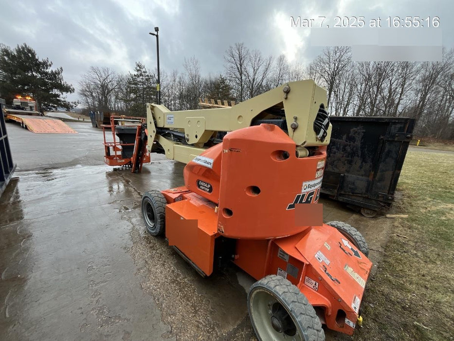 2019 JLG E400AJPN