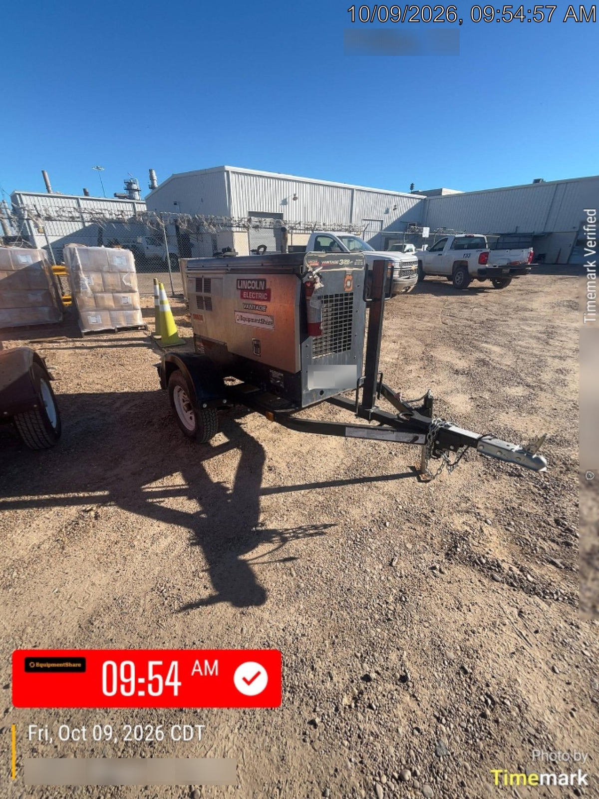 2019 Lincoln Electric Vantage 322 Welder Ready-Pak 3, Two wheel trailer, Fender and Light kit, Cable Rack