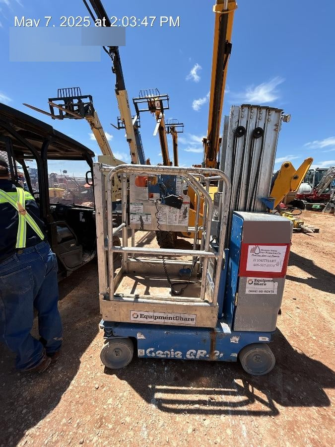 2019 GENIE GR-20