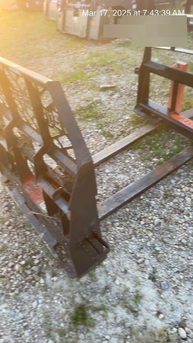 2022 PALADIN 48" Pallet Forks - Paladin