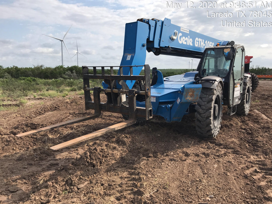 2018 Genie GTH-1056 Genie GTH-1056 w/Enclosed Cab w/HVAC, Work Lights, Solid Tires, Beacon, 60" Carriage and Forks