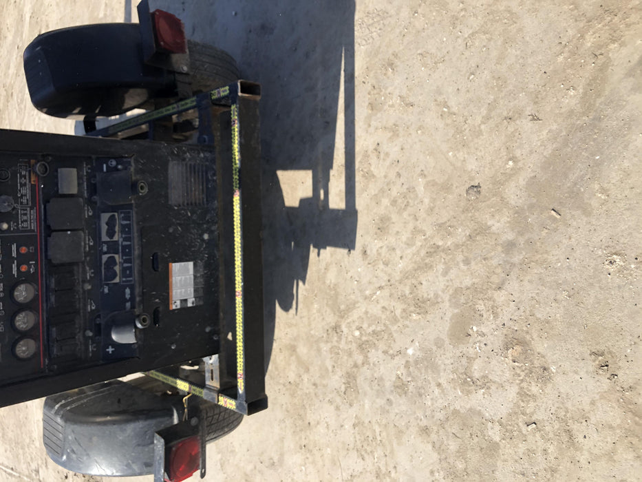 2019 Lincoln Electric Vantage 322 Ready-Pak 3, Two Wheel Trailer, Fender and Light Kit, Cable Rack