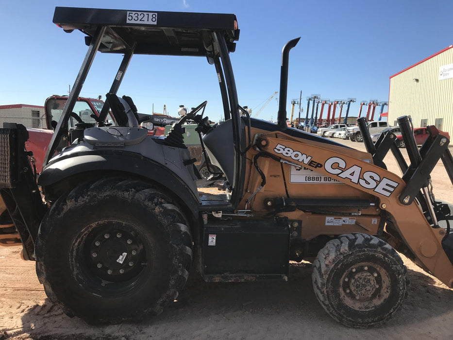 2019 Case 580N EP Canopy, 4WD, 1-Way Aux Hydraulics, Pilot Controls, Ride Control and Loader Aux Hydraulics, 900 LB. Front CWT, 82" HD LONG LIP (1 CU. YD.) W/BOCE AND LIFT EYES, FLIP OVER/STABILIZER PADS COMB