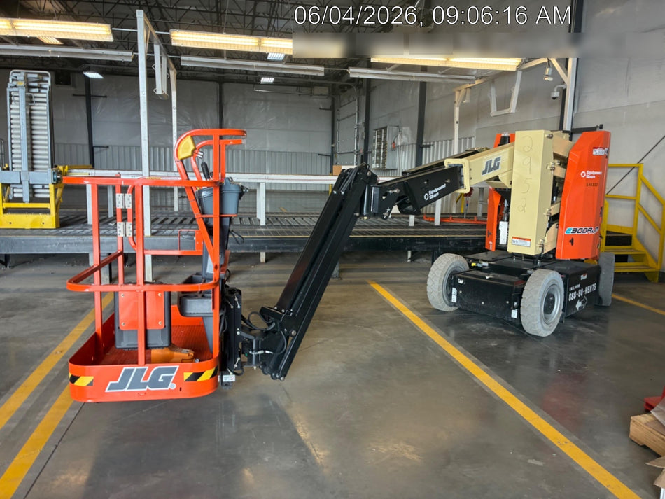 2025 JLG E300AJP