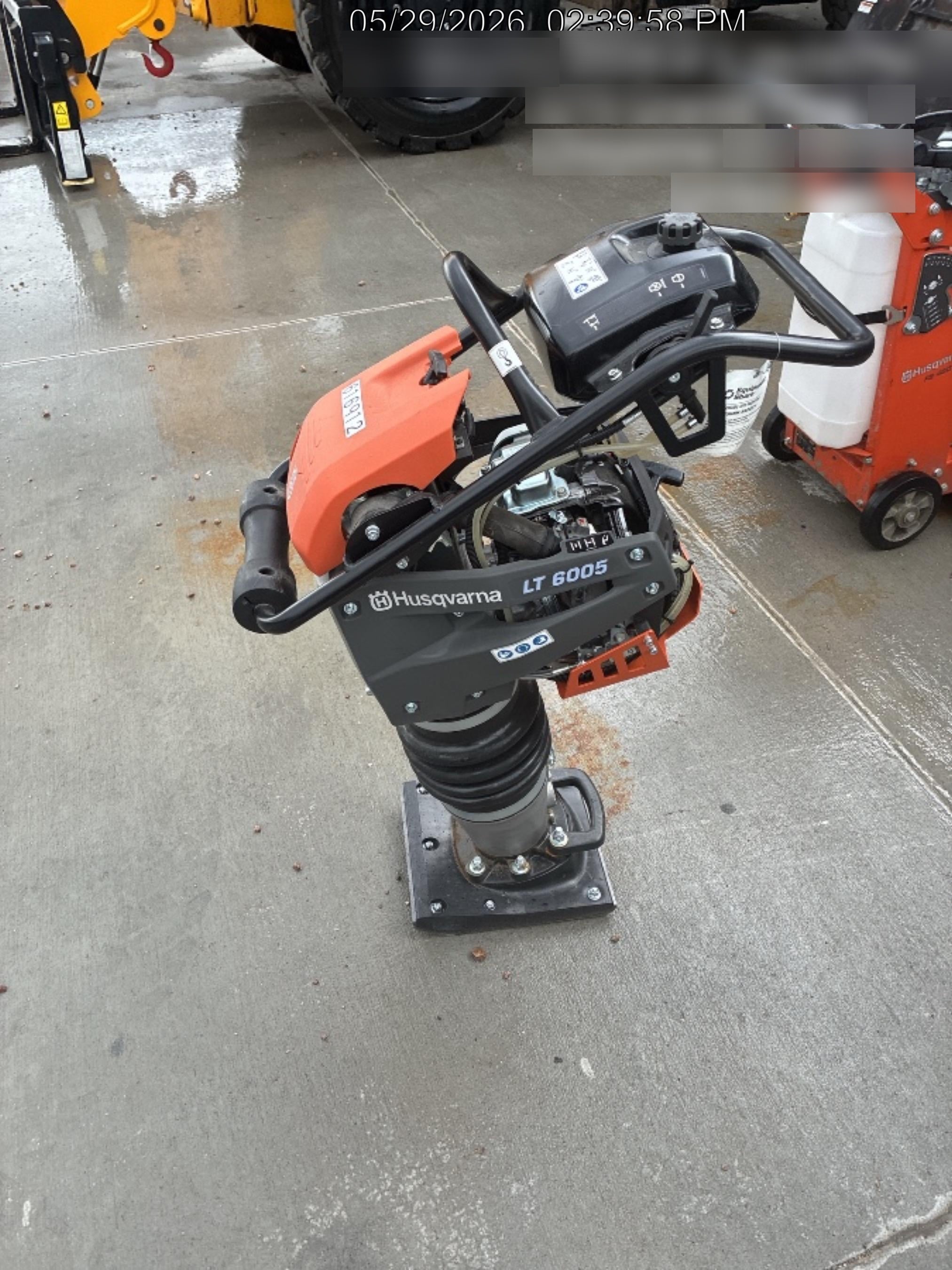 2025 HUSQVARNA LT6005