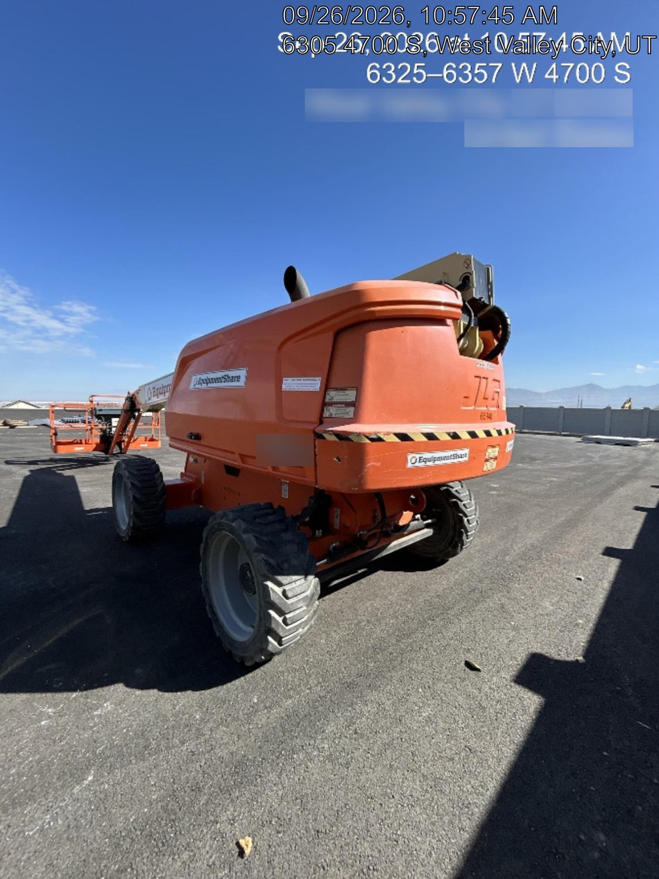 2020 JLG 660SJ
