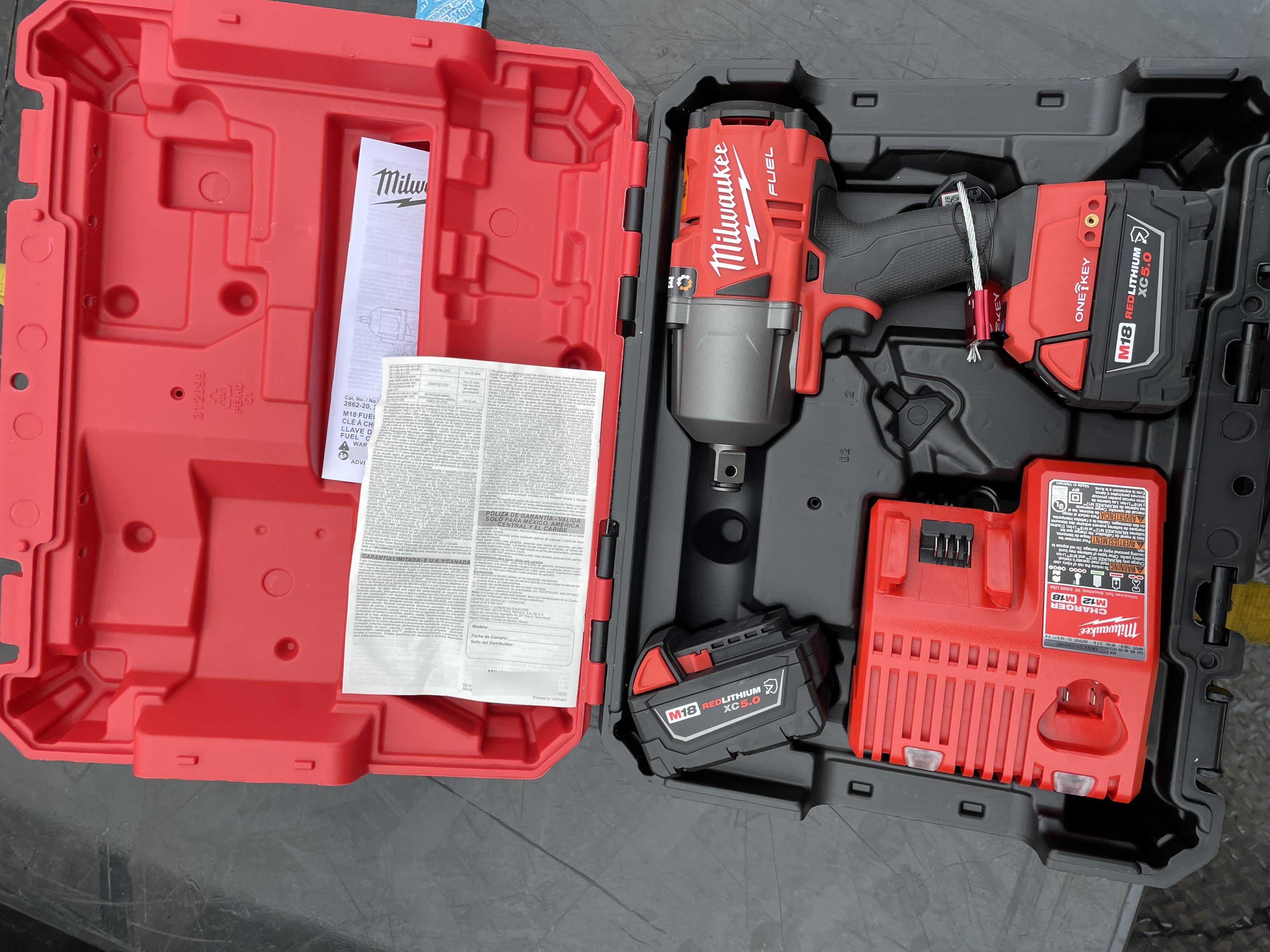 2023 MILWAUKEE 2864-22R