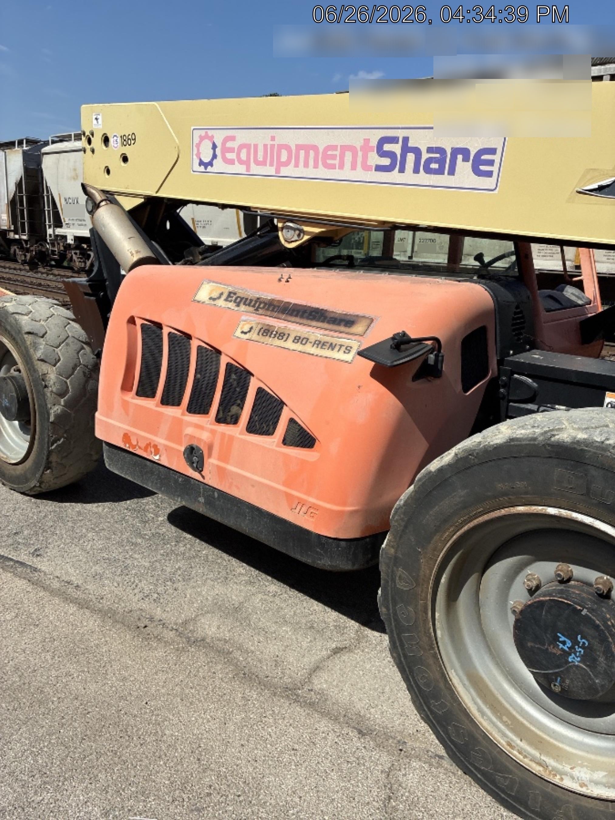 2008 JLG G9-43A