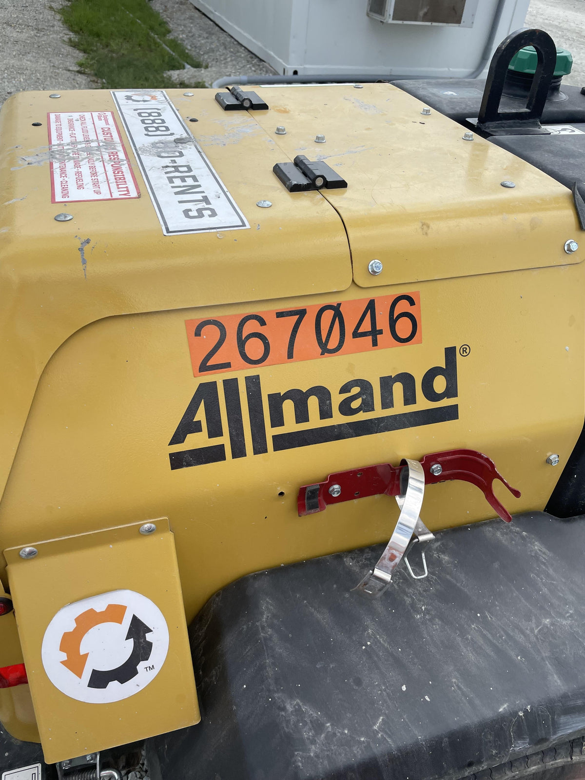 2022 Allmand NLV3GR (4) LED Light Fixture 350W, 23' Vertical Mast, 3kW Prime, Towable, ES Decals, T3