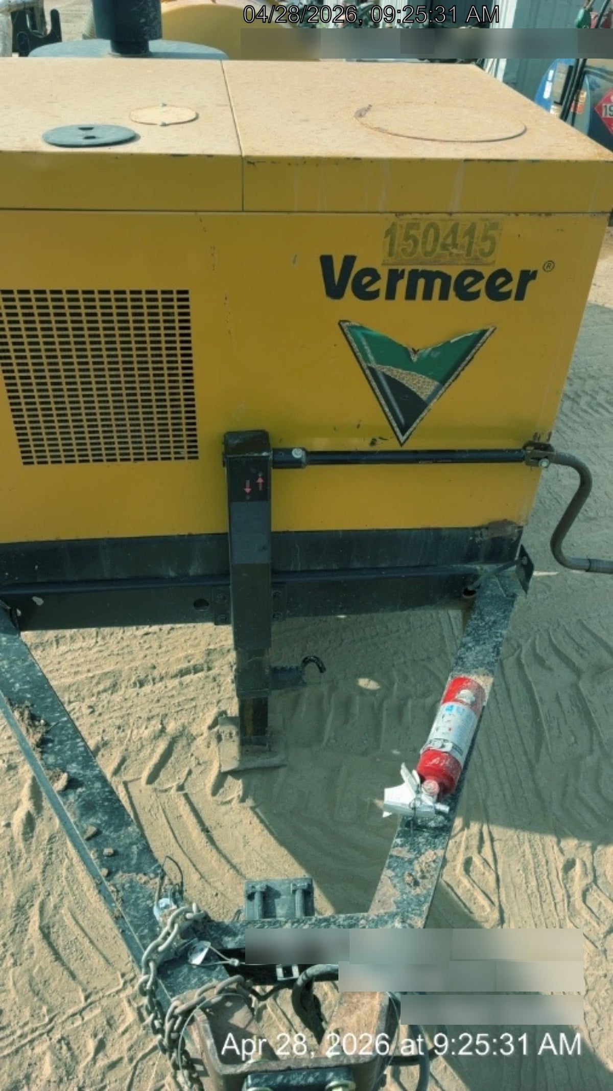 2021 Vac-Tron LP573XDT T4 Koehler Diesel Engine, 500 Gallon Debris Tank, x2 100 Gallon Water Tanks