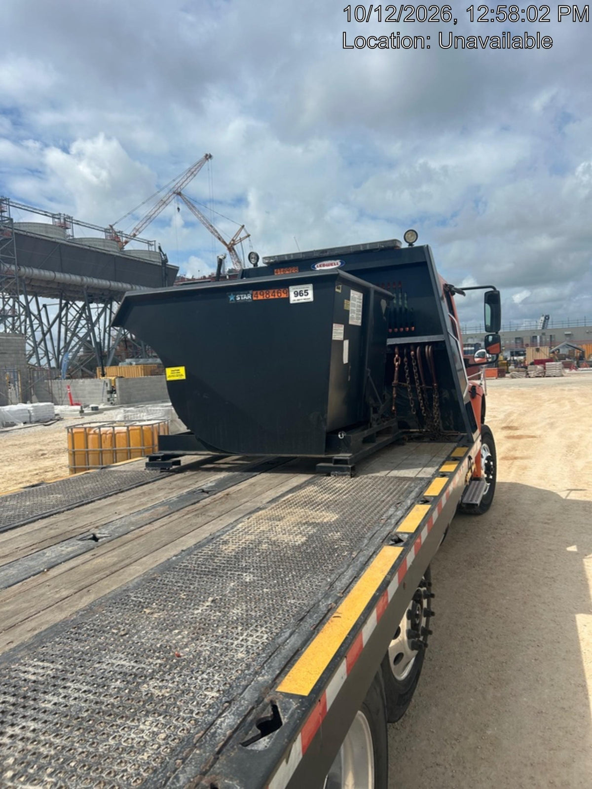 2025 STAR INDUSTRIES M-1820 - Self-Dump Hopper