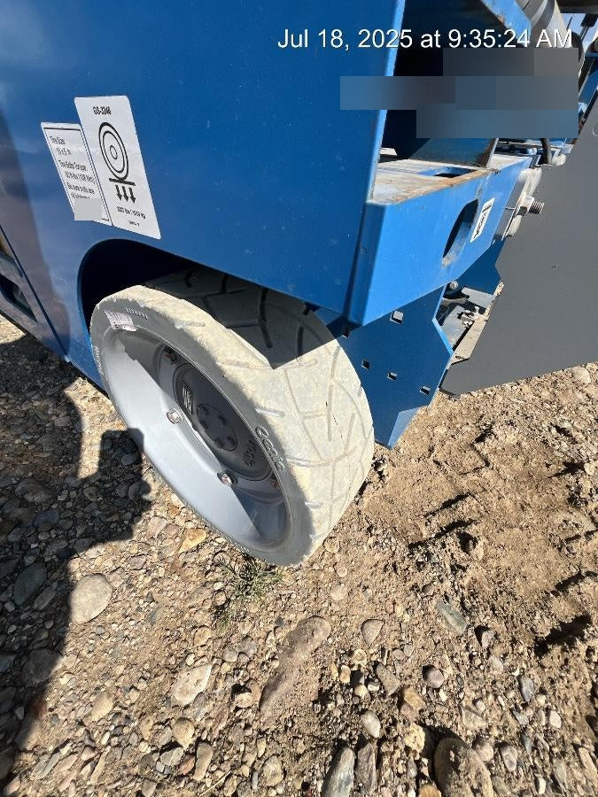 2022 GENIE GS-3246