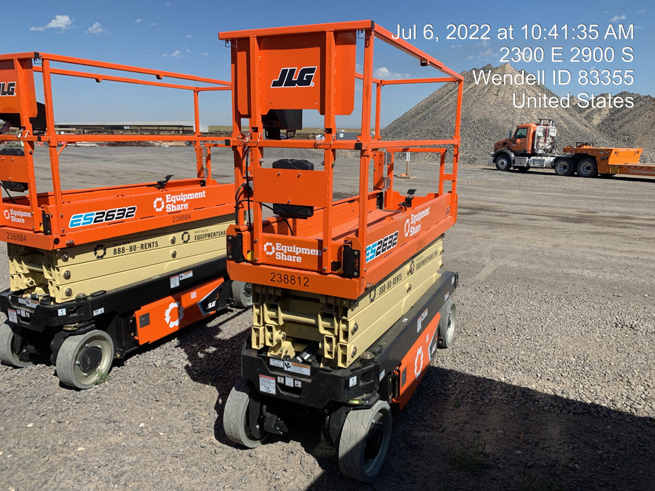 2022 JLG ES2632