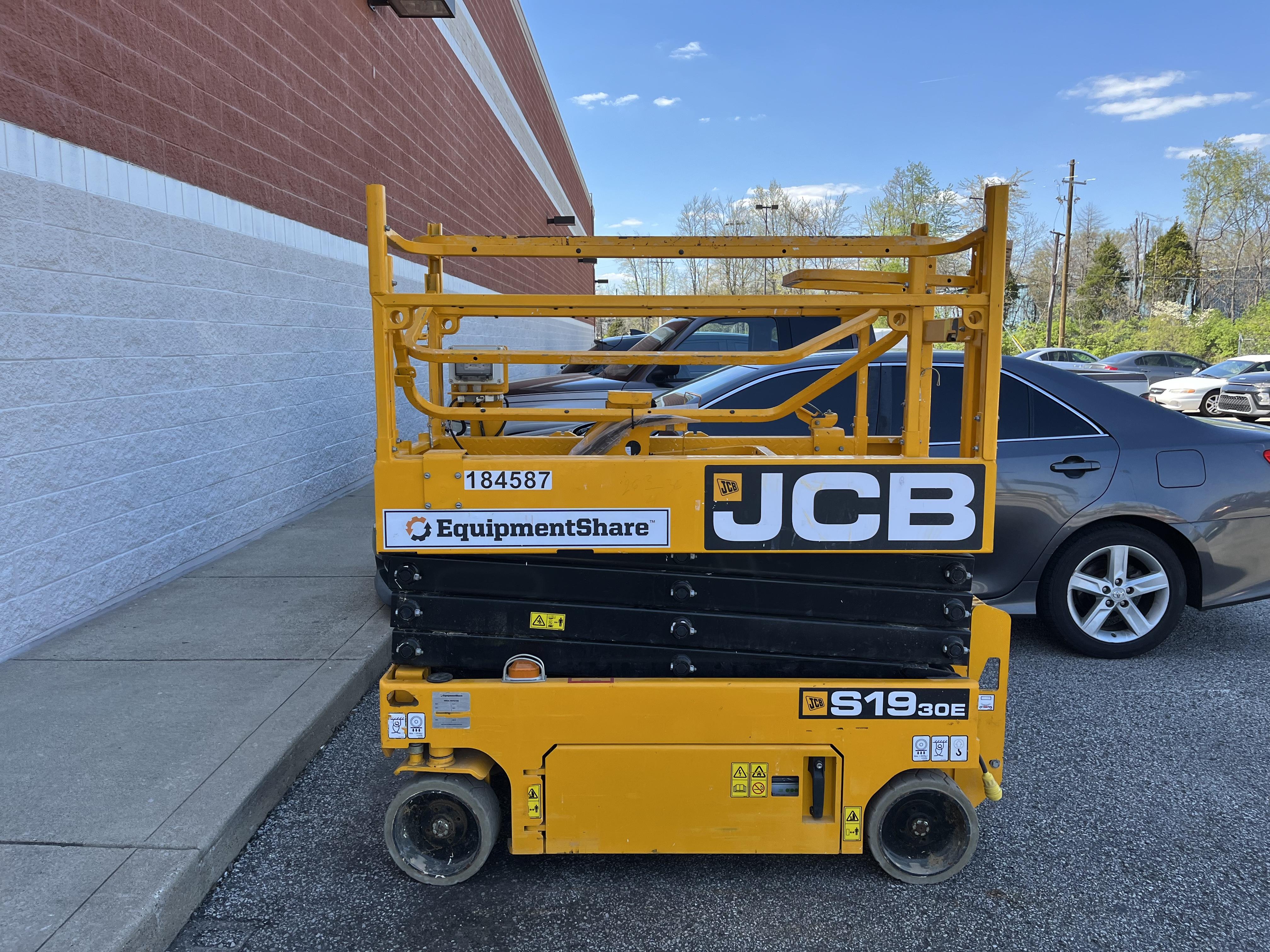 2021 JCB S1930E