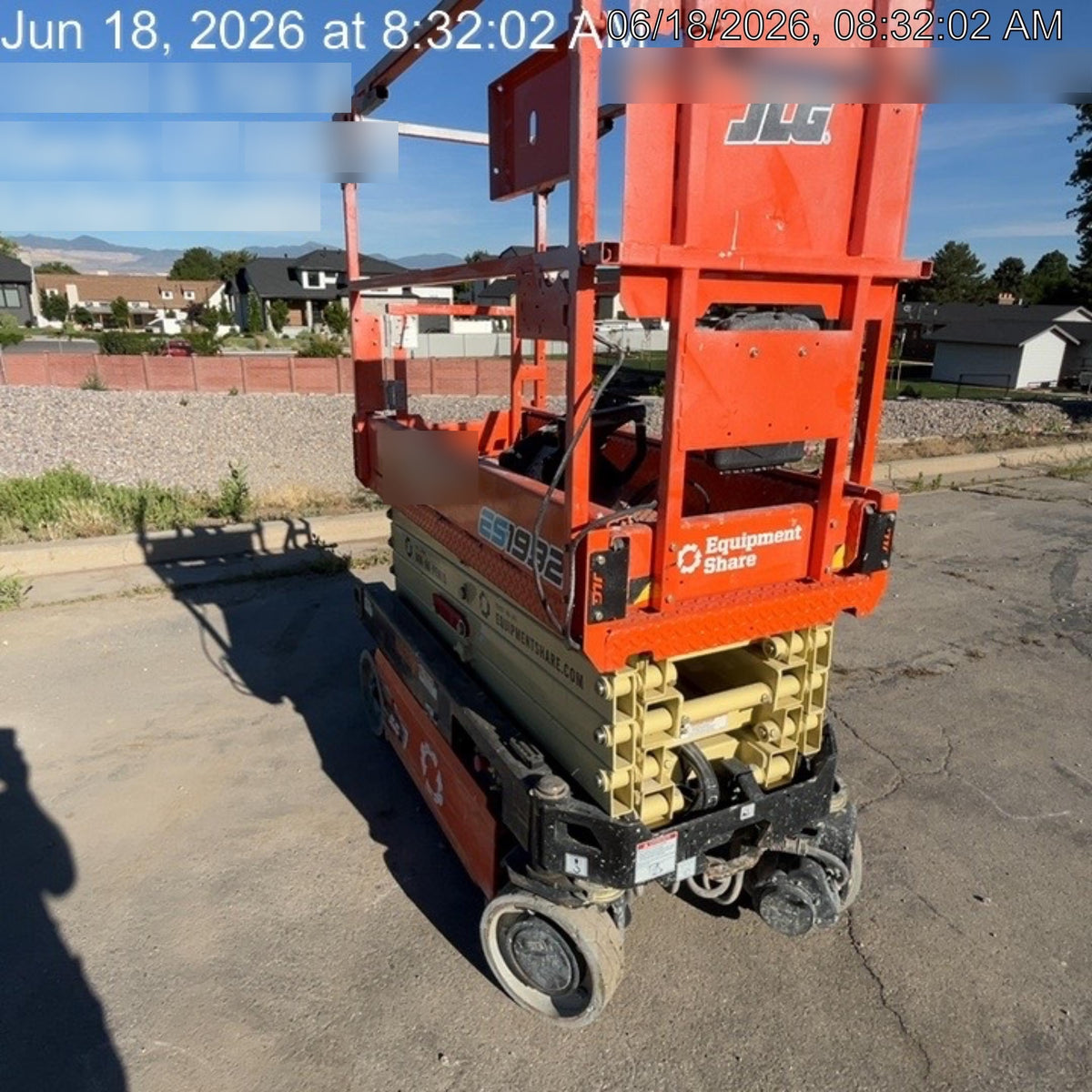 2023 JLG ES1932