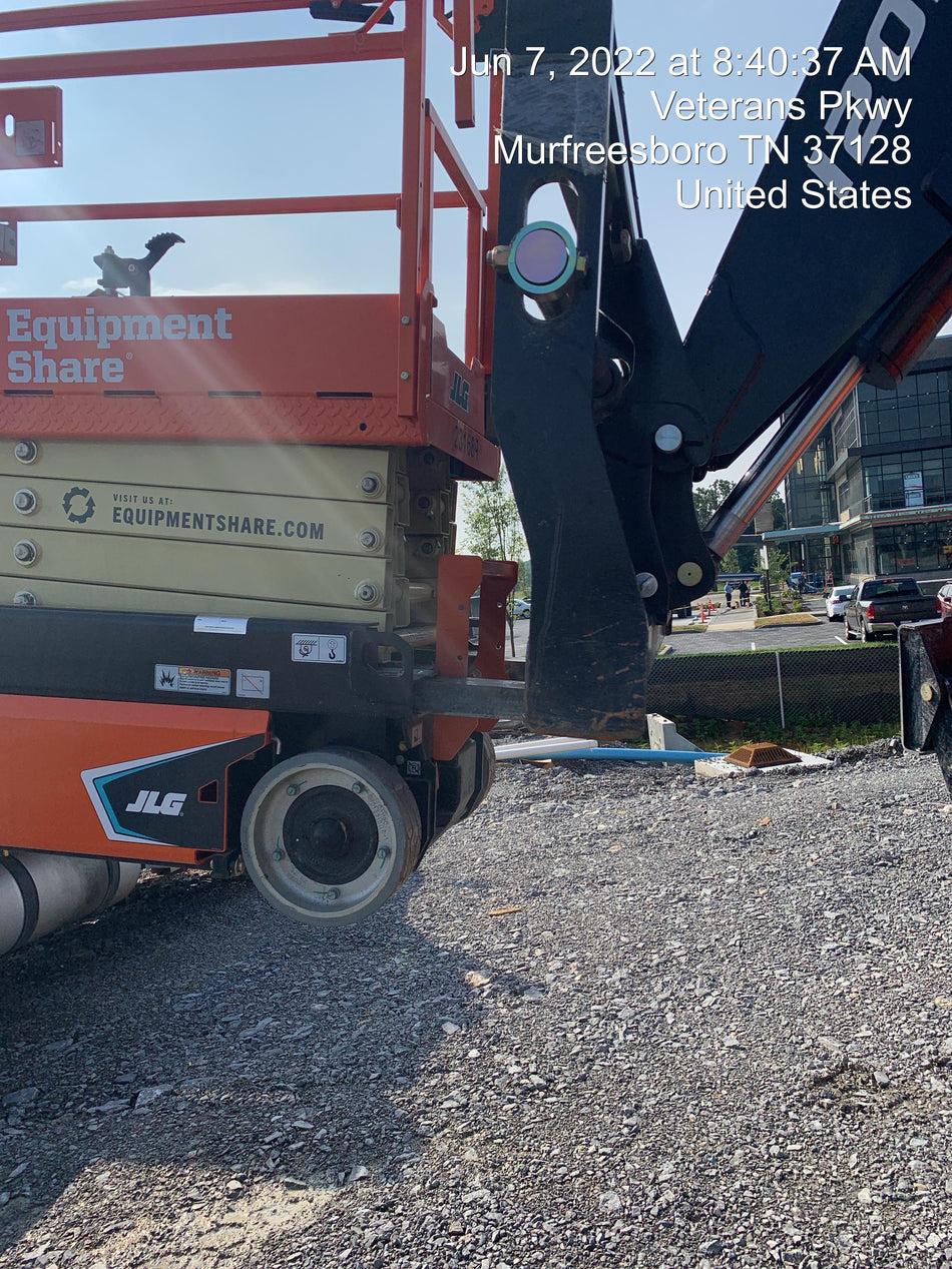2022 JLG ES1932