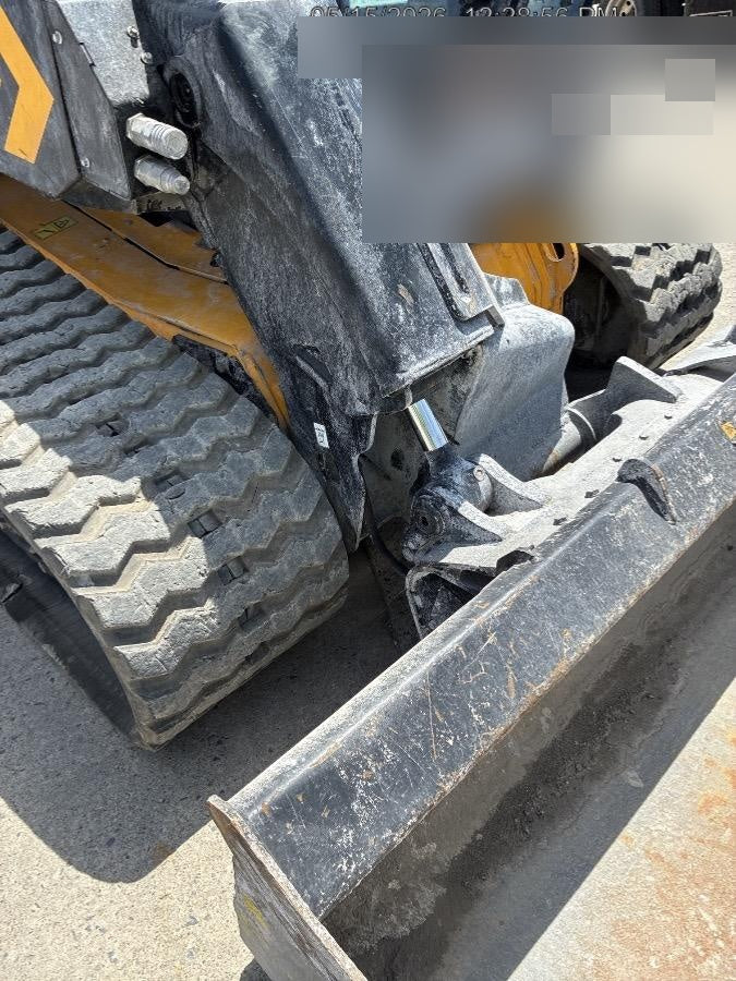 2024 JCB 3TS-8T