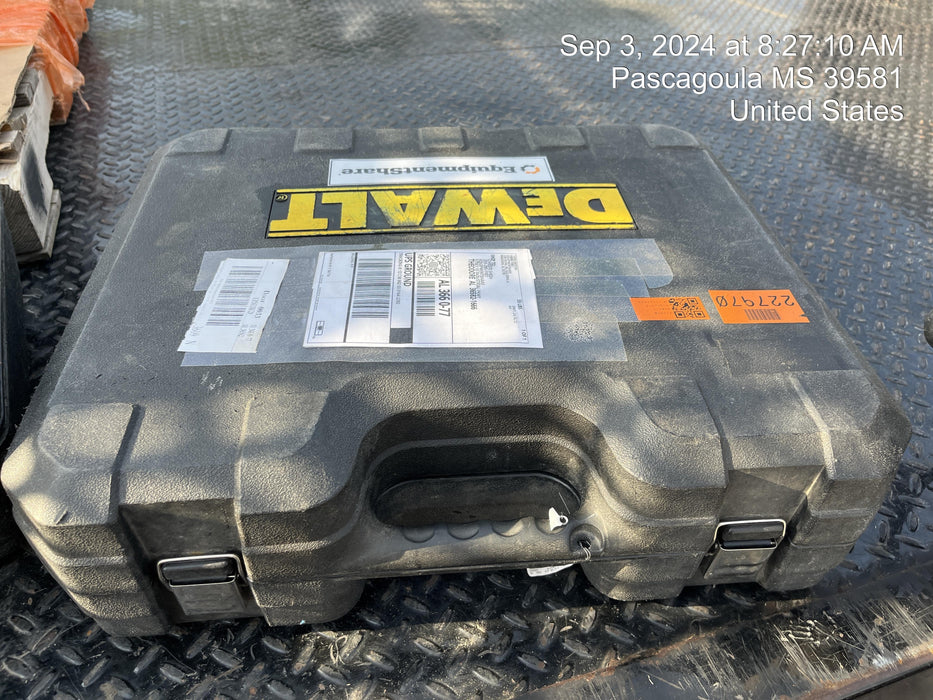 2022 DEWALT DWE1622K