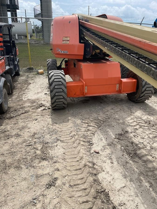 2019 JLG 660SJ