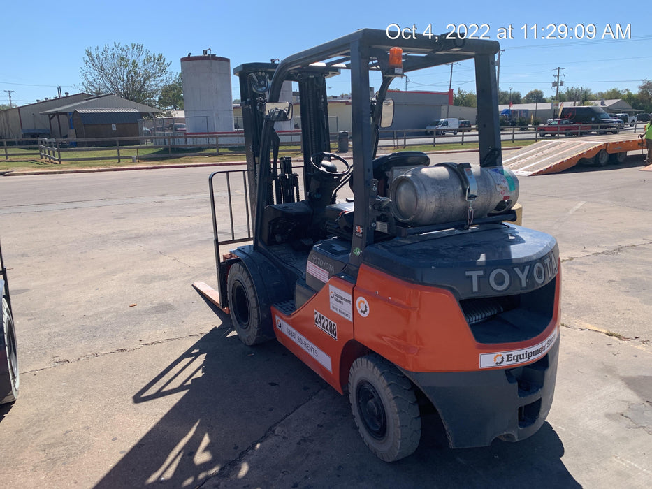 2022 TOYOTA 50-8FGU25