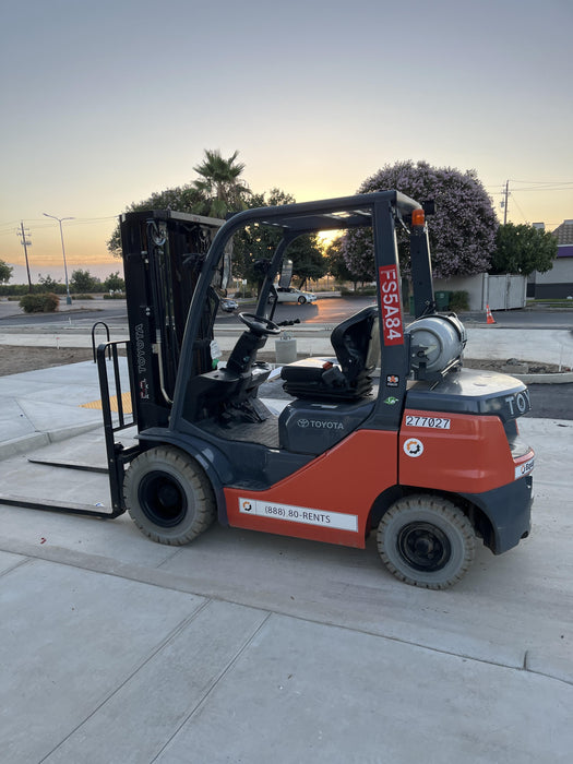 2022 TOYOTA 50-8FGU25