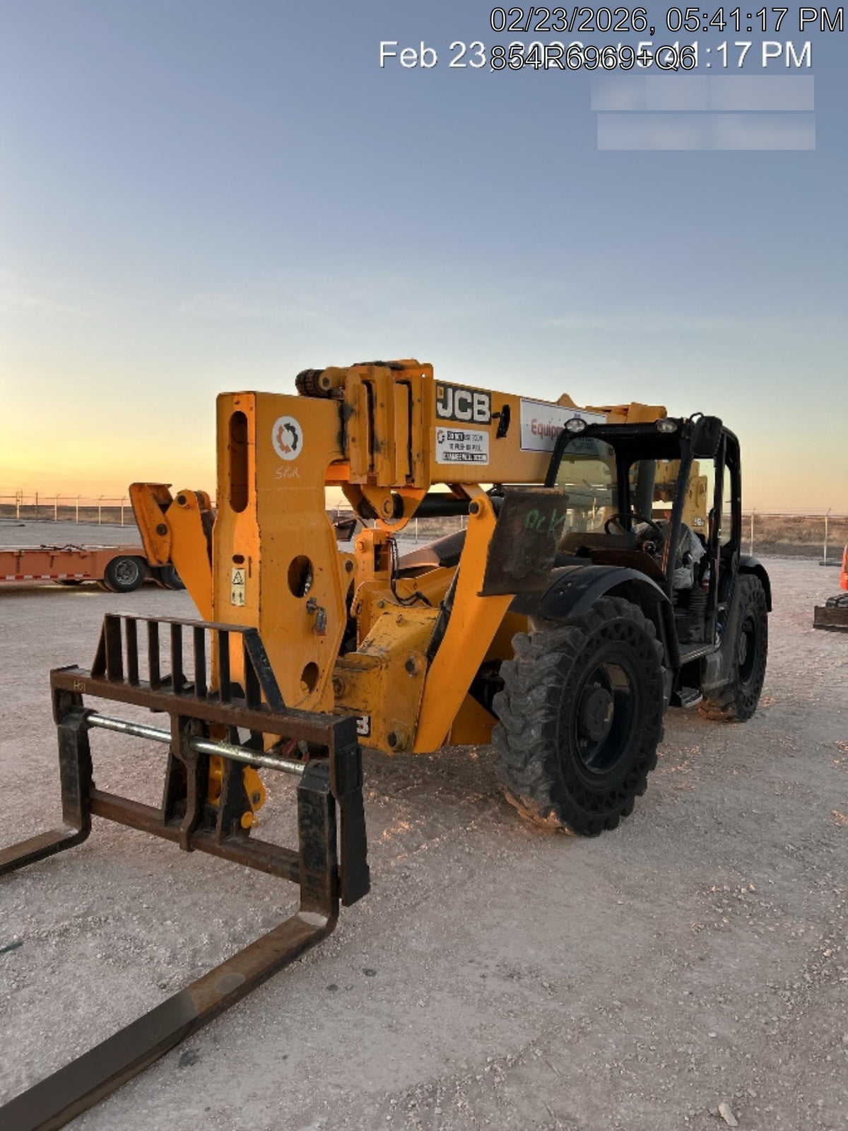 2019 JCB 512-56