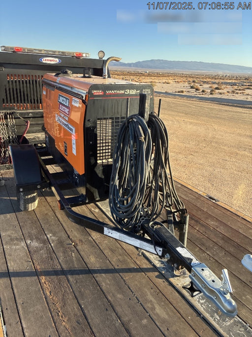 2021 Lincoln Electric Vantage 322 Vantage 322 Ready Pak 3 w/ Decals, ORANGE (includes trailer, cable rack, fender light kit) NO Telematics