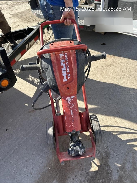 2020 HILTI TE 3000-AVR