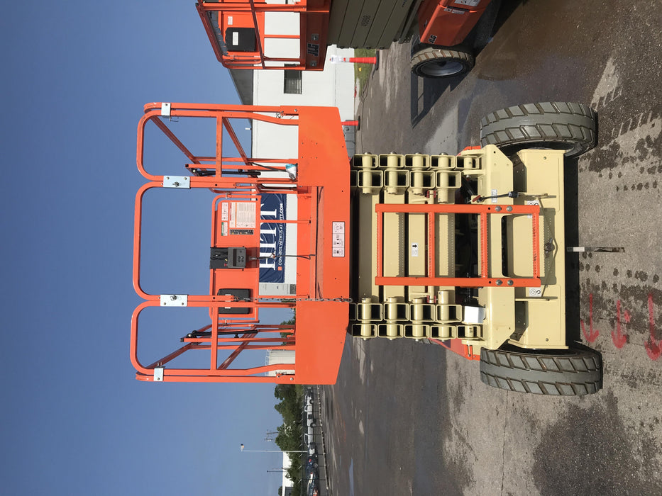 2019 JLG 4069LE