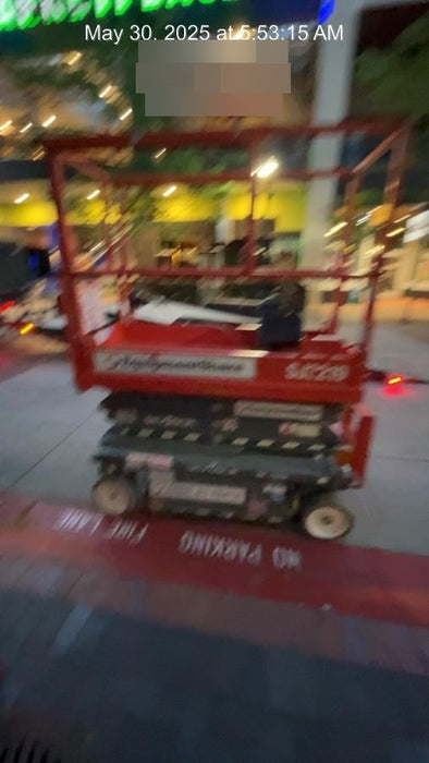 2020 Skyjack SJIII-3219 Solid NM Tires, Half height spring hinged entry gate, Dual Beacons, 800W Inverter