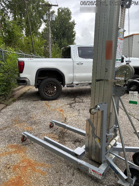 2020 GENIE SLC-24