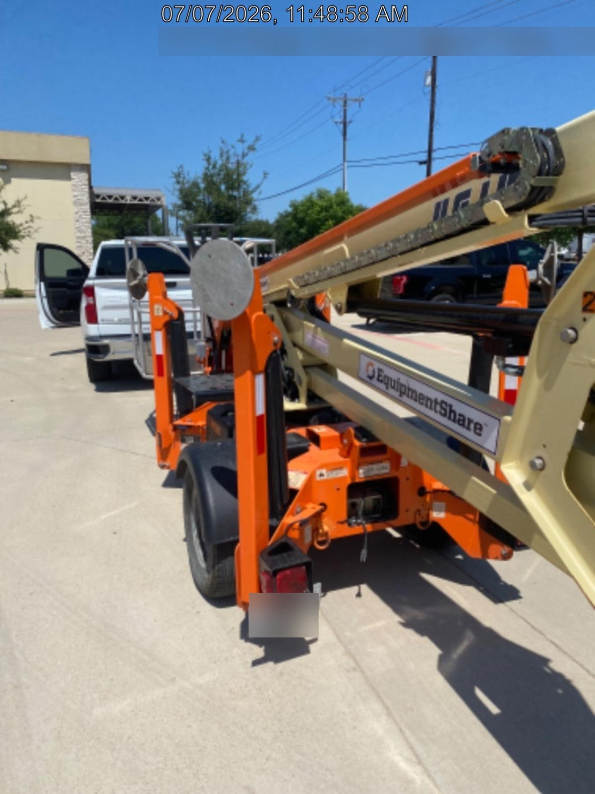 2022 JLG T350