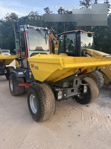 2025 WACKER NEUSON DW311 Cab Turf Tires