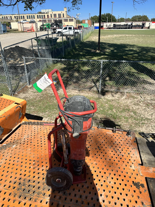 2022 HILTI TE 3000-AVR