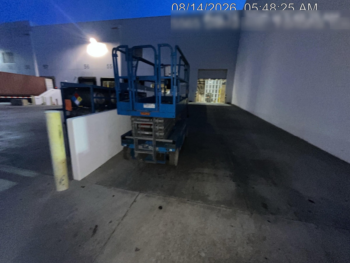 2019 Genie GS-2646 folding rails with full height swing gate