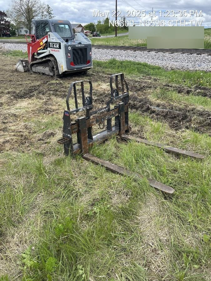 2022 PALADIN 48" Pallet Forks - Paladin