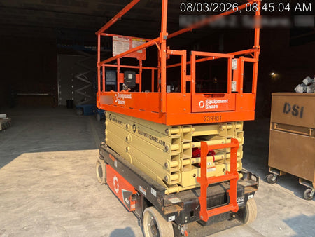 2022 JLG ES3246