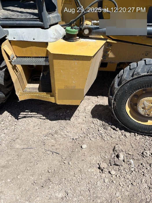 2019 John Deere 310LEP John Deere 310LEP, 4wd, Canopy, Standard dipper, ISO, Rear Auxiliary Hydraulics, Manual QC, Powertrain & Hydraulics, 60 Mo / 5,000hr Powertrain & Hydraulics Extended warranty, 12”, 18”, and 24” buckets